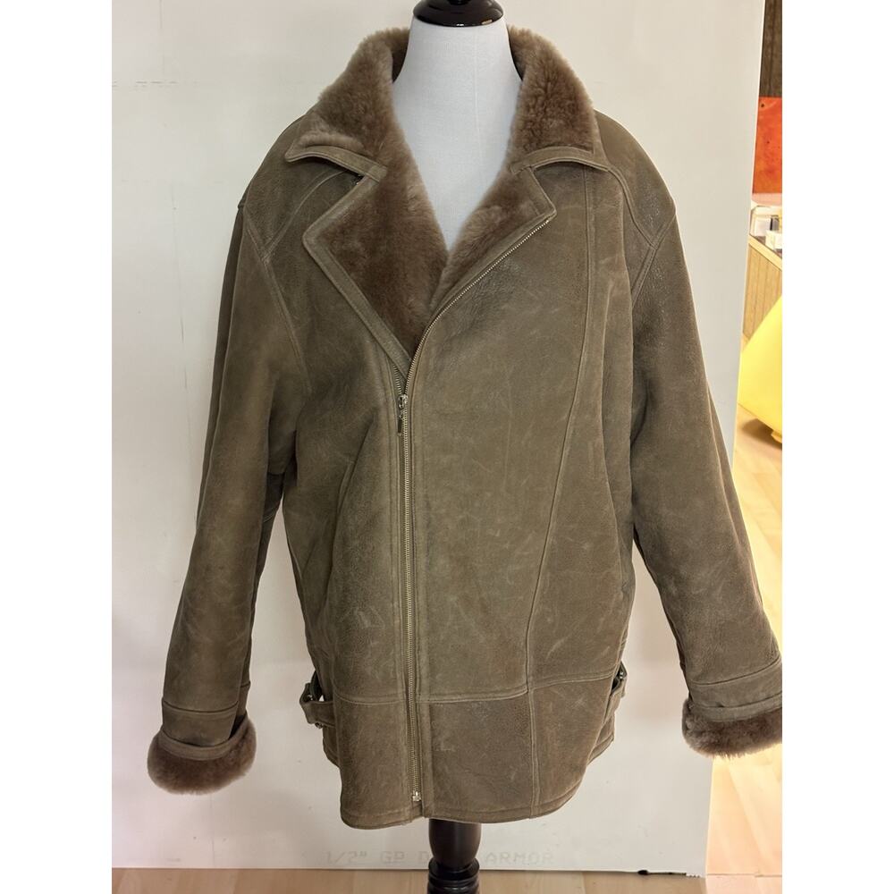 Men’s Winter Coat, Brown, Vintage, Leather Outside. Fur Inside